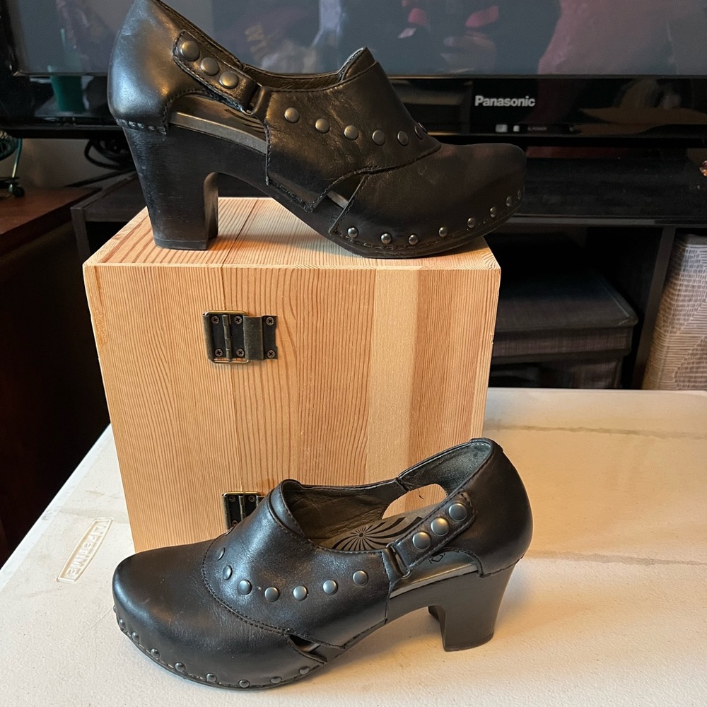 Dansko Black Mules Comfortable Clogs shoes heels 38‎ 7.5 - 8 - Picture 2 of 5